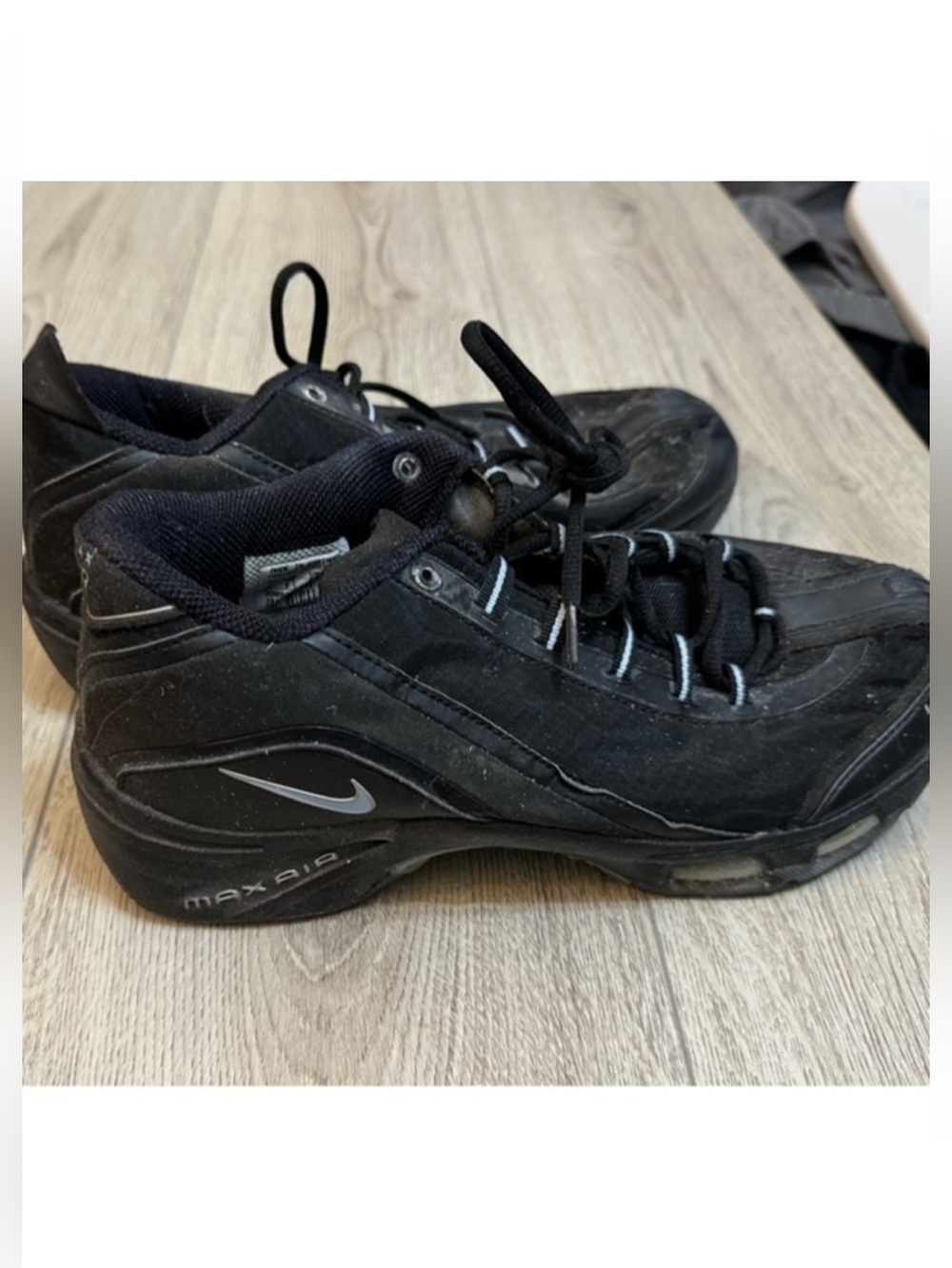 Nike Women’s Black Athletic Max Air Sneakers shoes
